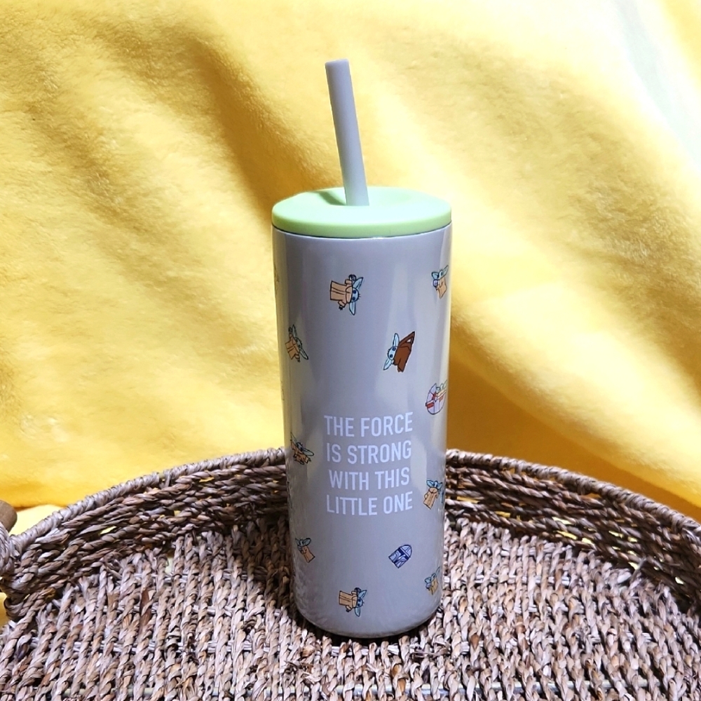 THE CHILD DRINK BOTTLE.